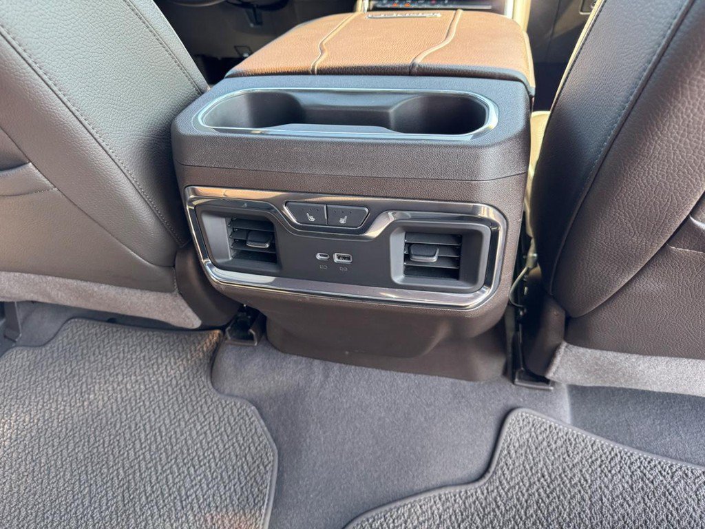 Certified 2024 GMC Sierra 3500 Denali w/ Denali Reserve Package AWD/4WD image 16
