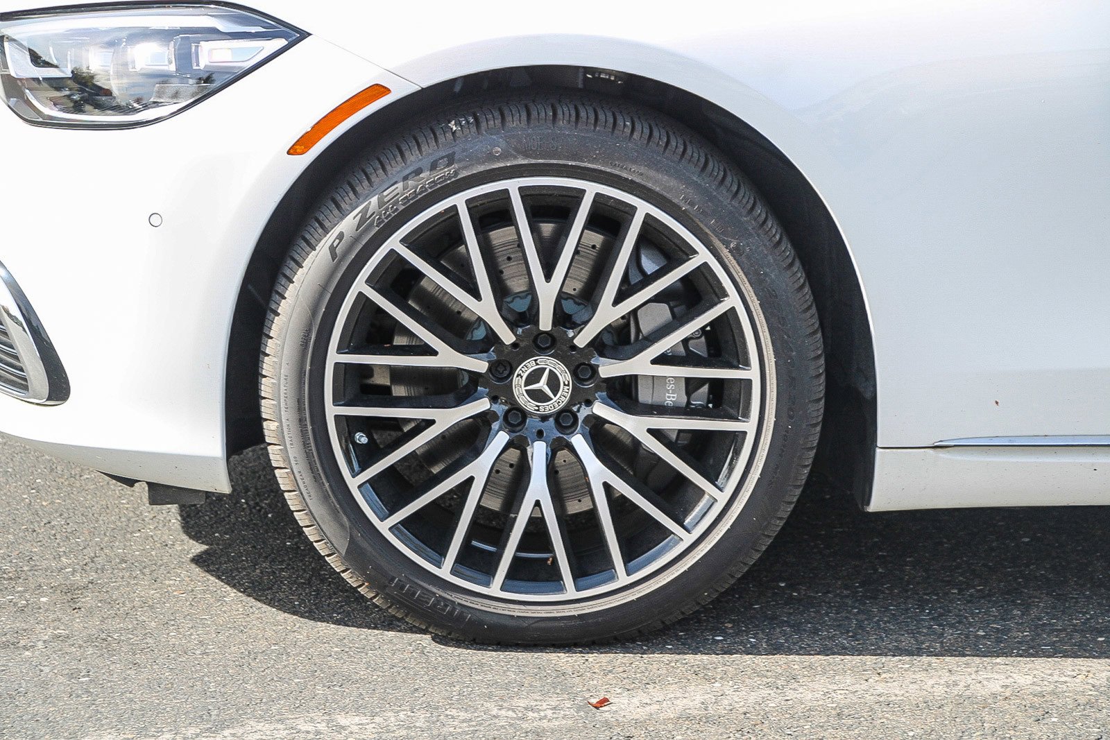 New 2024 Mercedes-Benz S 580 4MATIC Sedan image 10