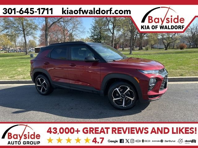 Used 2022 Chevrolet TrailBlazer RS w/ Sun and Liftgate Package AWD/4WD image 1