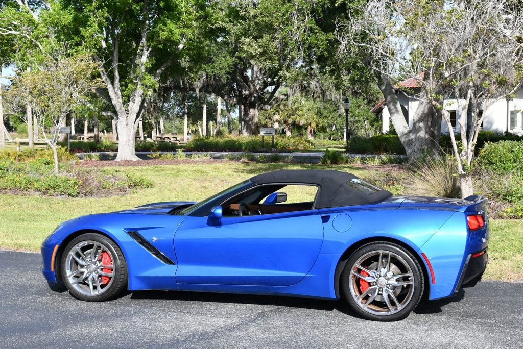 Used 2014 Chevrolet Corvette Convertible w/ 3LT w/ 3LT Preferred Equipment Group RWD image 4