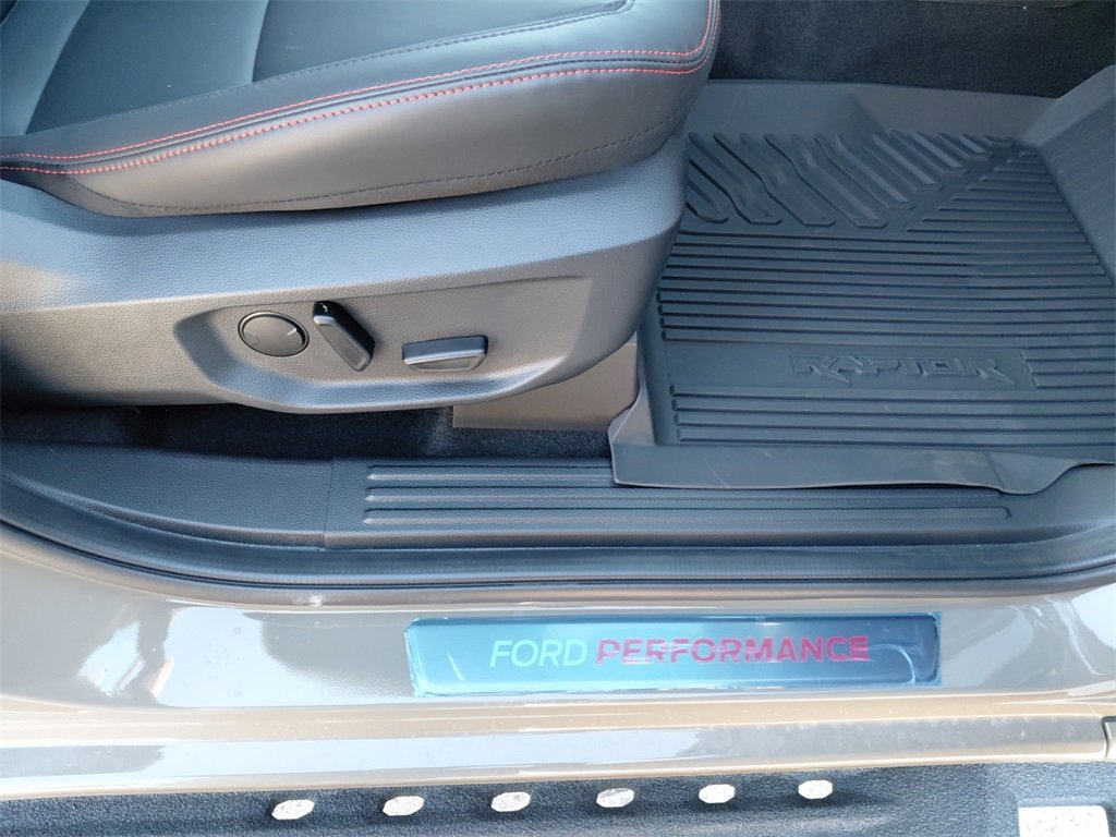 New 2025 Ford Ranger Raptor image 27