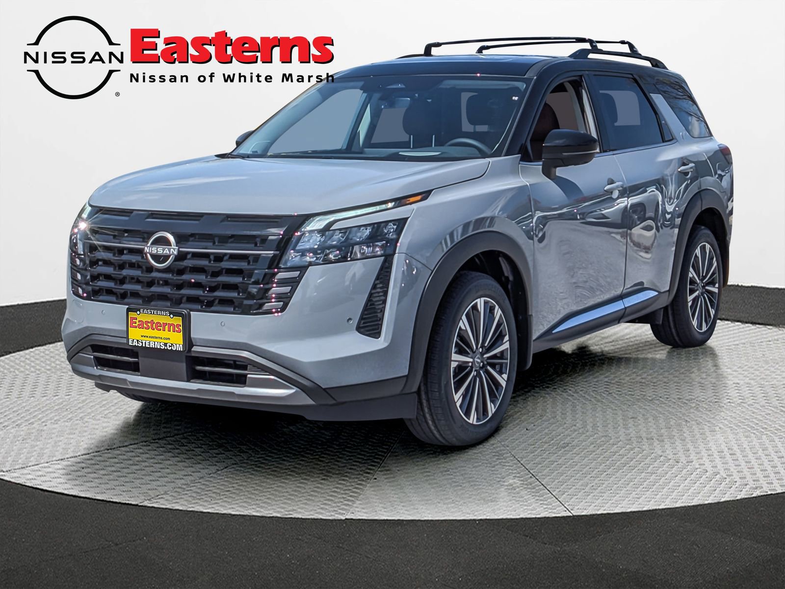 New 2026 Nissan Pathfinder Platinum image 1