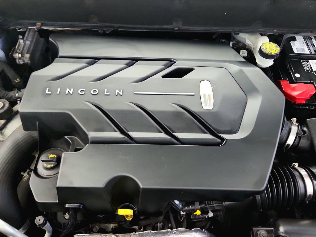 Used 2017 Lincoln MKX Reserve w/ Driver Assistance Package image 37