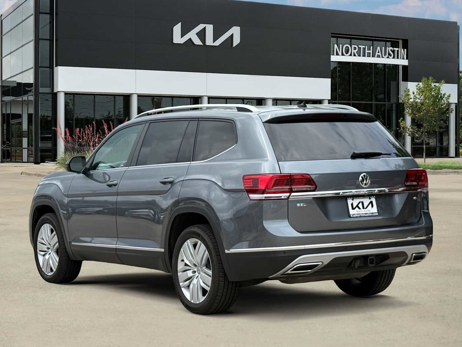 Used 2019 Volkswagen Atlas SEL FWD image 5