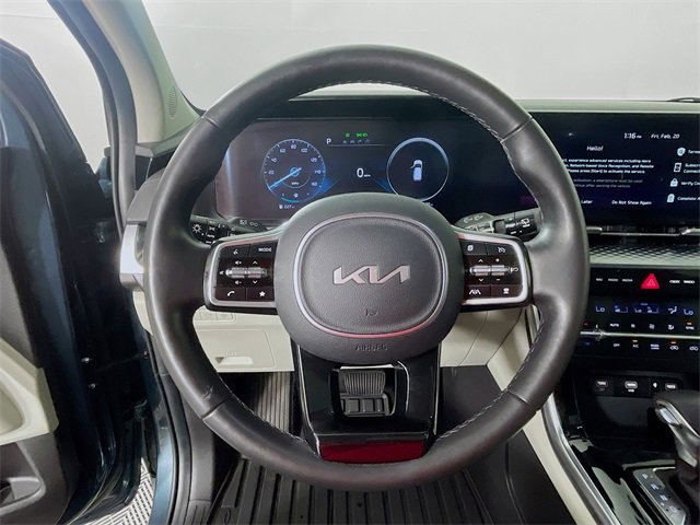 Used 2024 Kia Carnival SX Prestige image 12