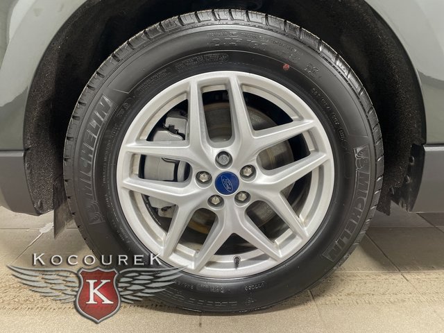 Used 2022 Ford Edge SEL w/ Convenience Package image 7