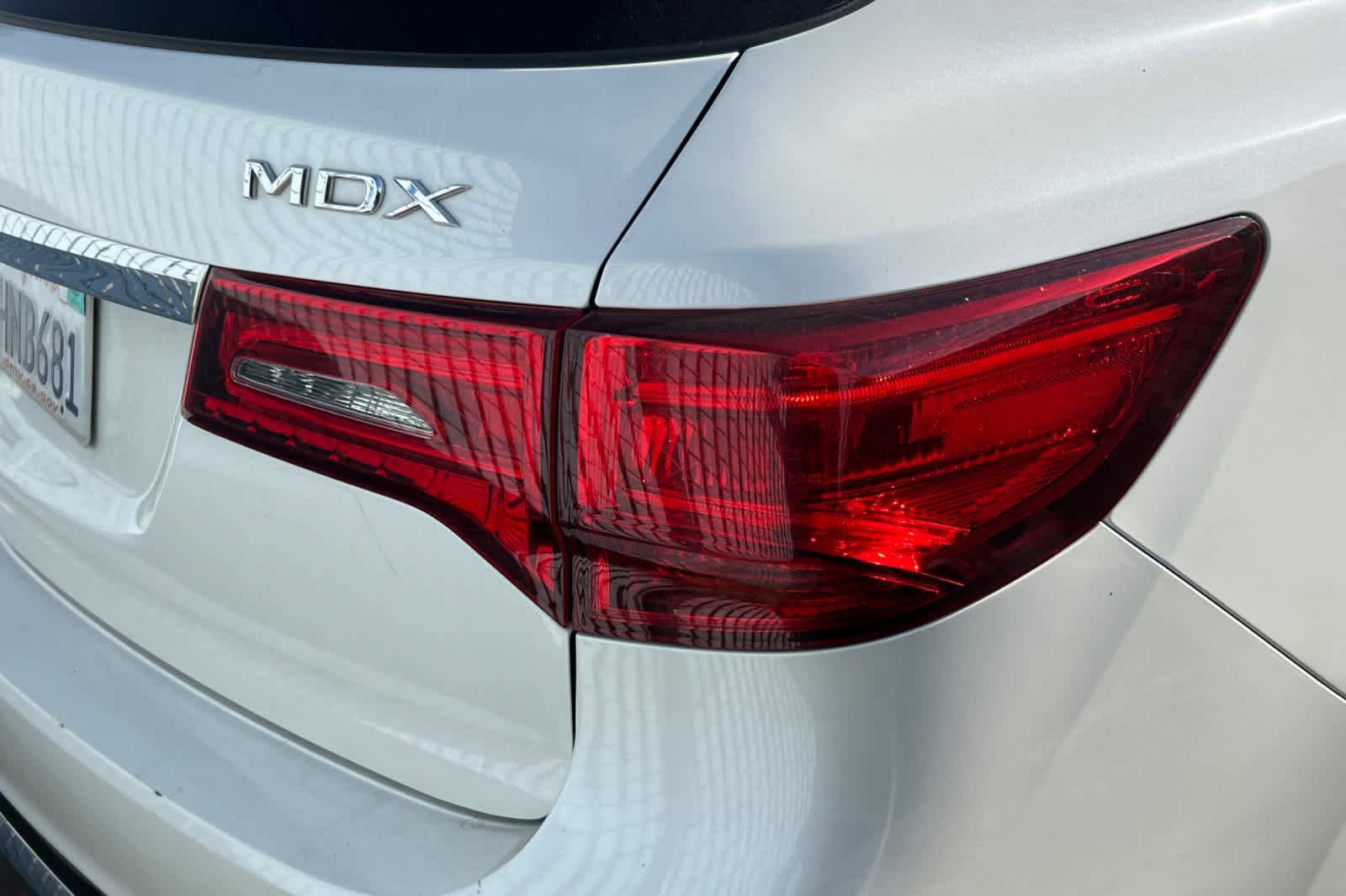 Used 2019 Acura MDX FWD image 18