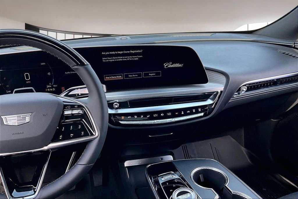 New 2026 Cadillac Lyriq Luxury w/ LPO, Floor Liner Package AWD/4WD image 7