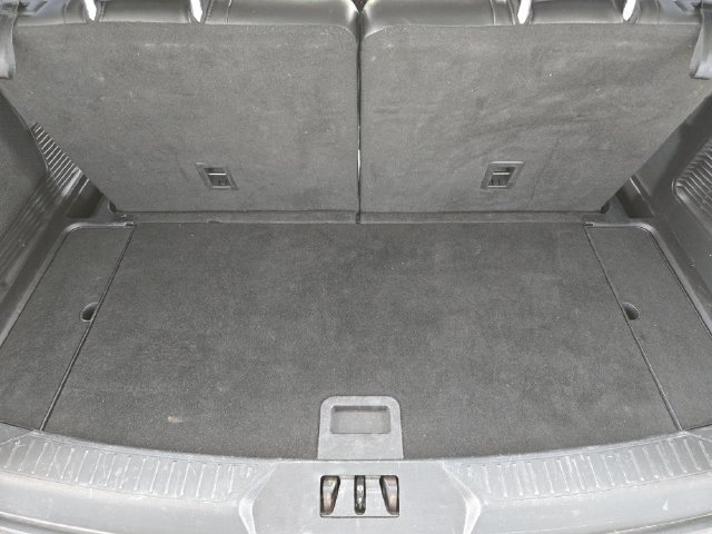 Used 2022 Ford Explorer Limited w/ Equipment Group 301A RWD image 33