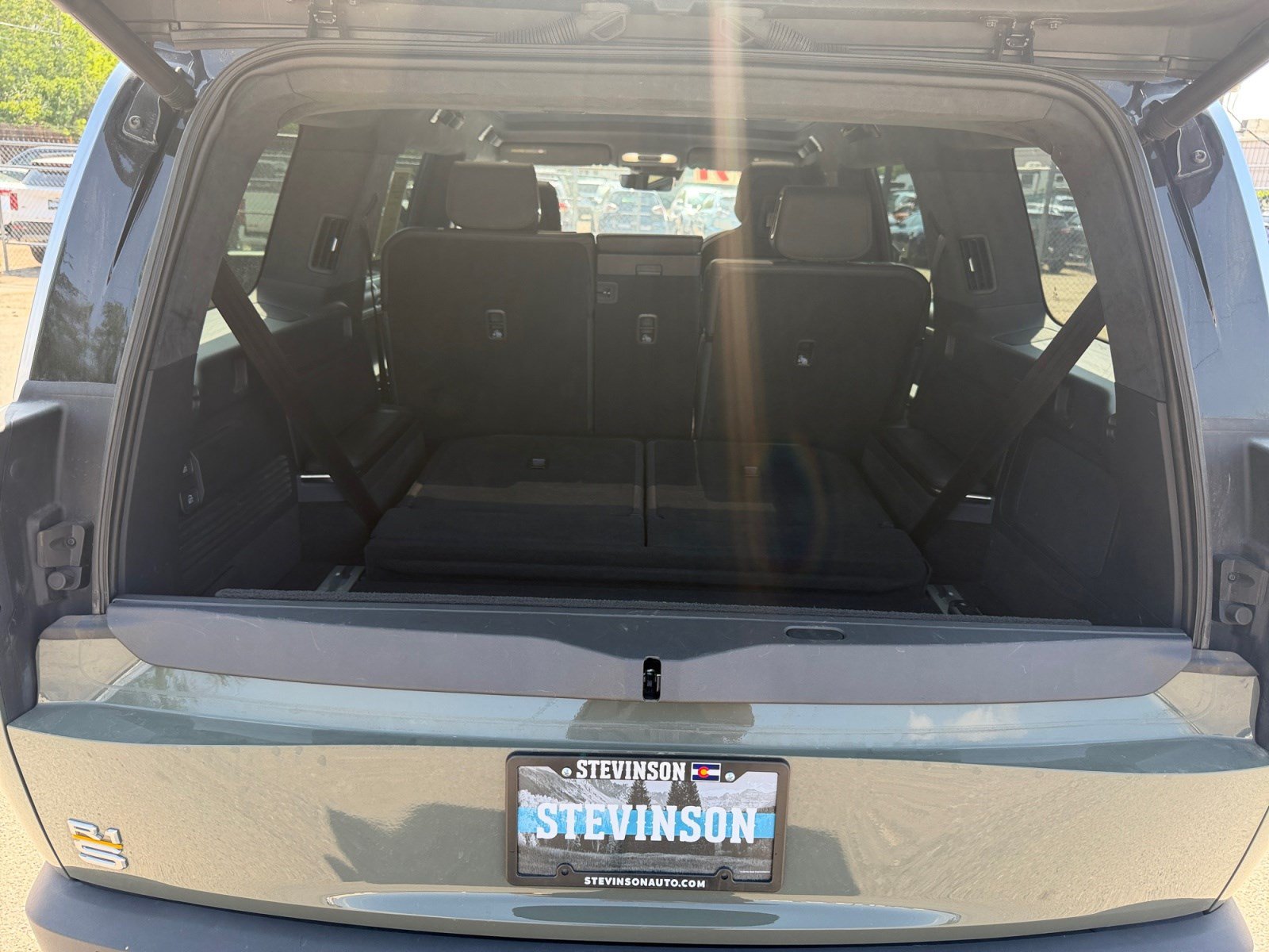 Used 2022 Rivian R1S Launch Edition AWD/4WD image 34