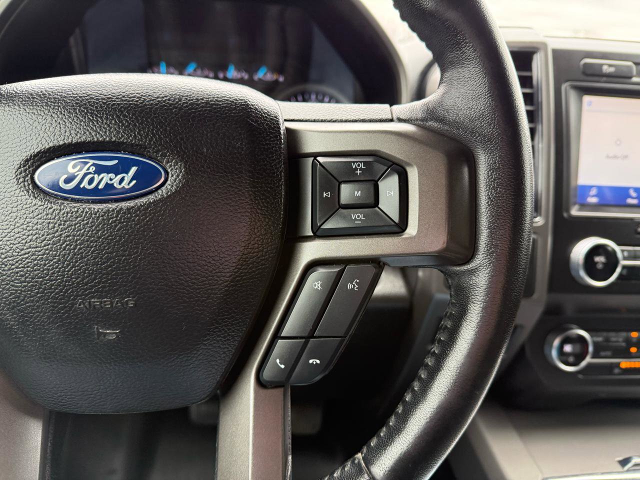 Used 2020 Ford Expedition Max XLT w/ Equipment Group 201A RWD image 23