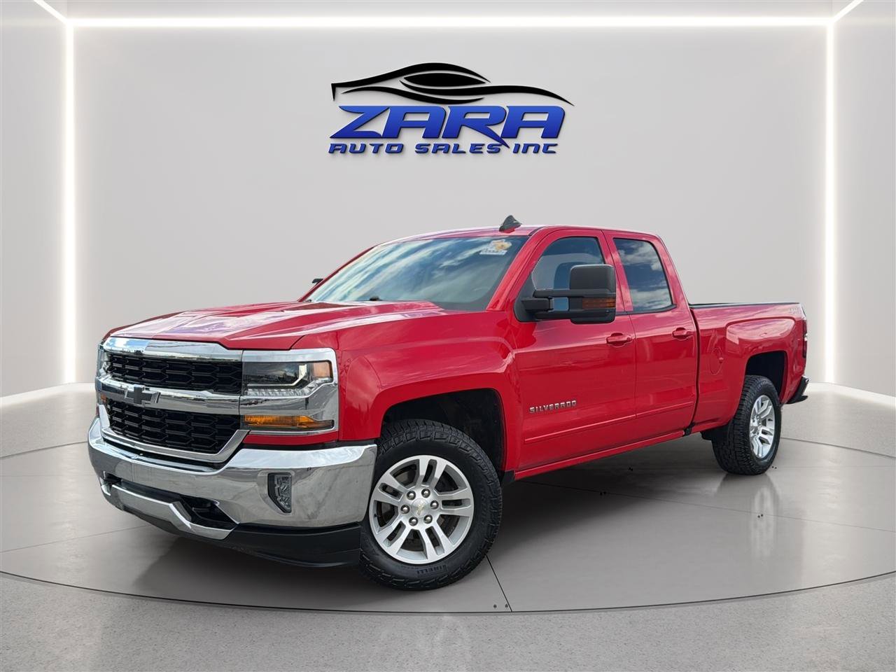 Used 2018 Chevrolet Silverado 1500 LT w/ Max Trailering Package