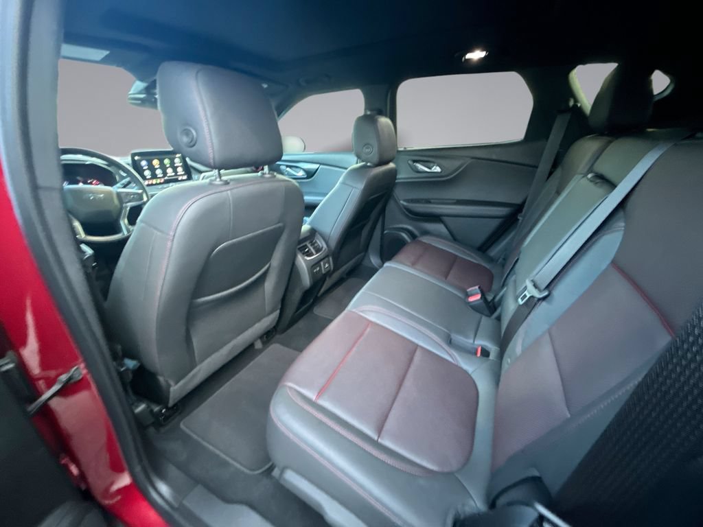 Used 2023 Chevrolet Blazer RS w/ Enhanced Convenience Package FWD image 33