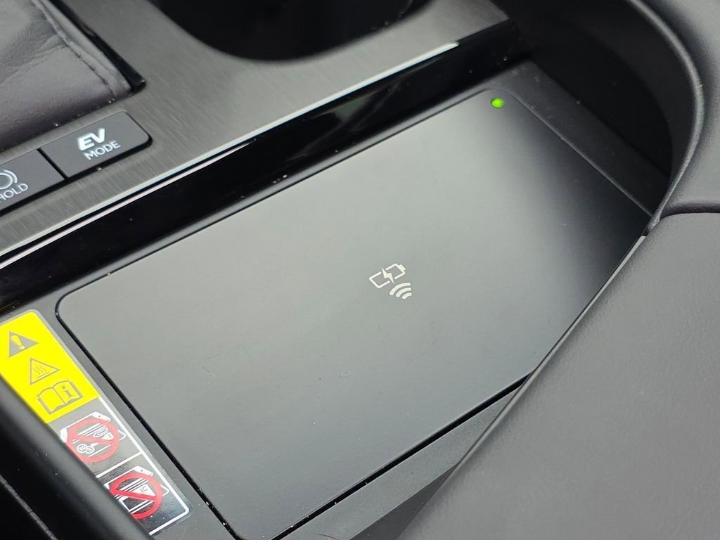 Certified 2025 Lexus ES 300h w/ Premium Package image 25