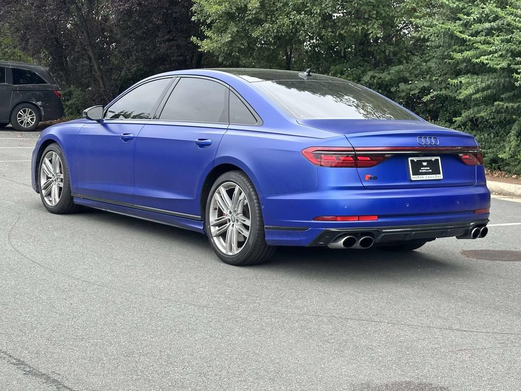 Used 2022 Audi S8 w/ S8 Comfort Plus Package AWD/4WD image 23