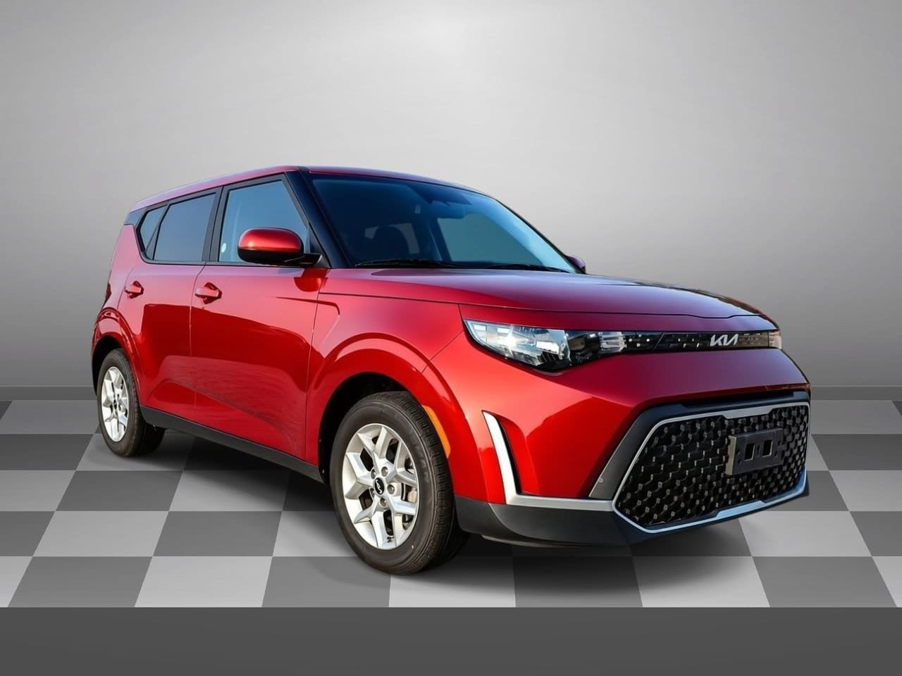 Used 2024 Kia Soul LX w/ Option Group 015 FWD image 1