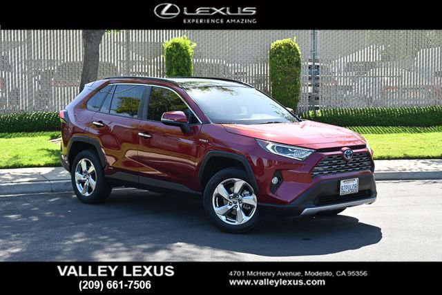 Used 2021 Toyota RAV4 Limited AWD/4WD image 1