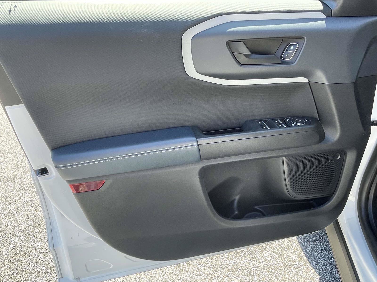 Used 2022 Ford Bronco Sport Outer Banks AWD/4WD image 17