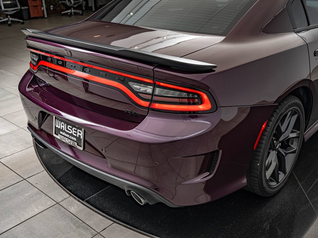 Used 2022 Dodge Charger R/T w/ Blacktop Package RWD image 16