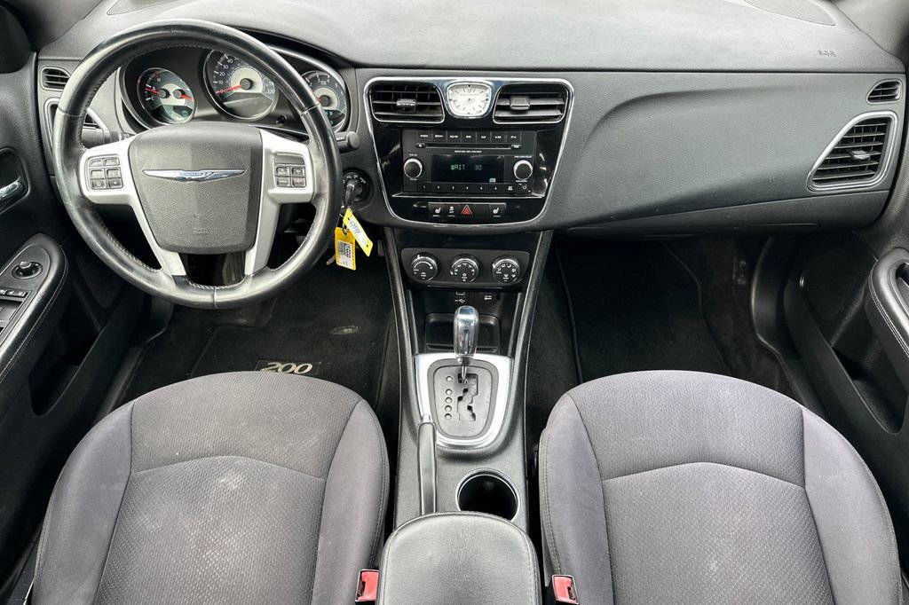 Used 2013 Chrysler 200 Touring w/ Cold Weather Group image 13