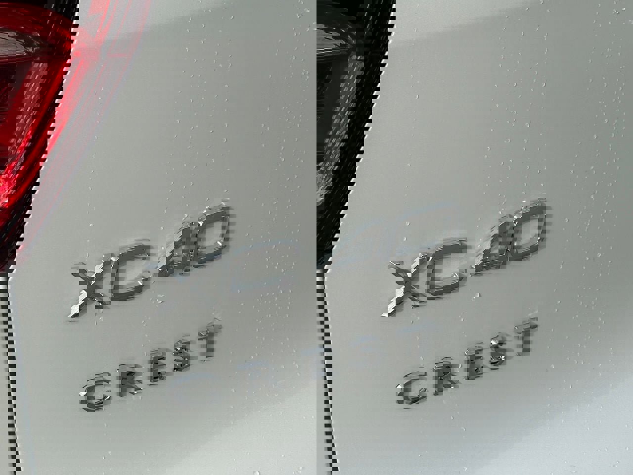 New 2026 Volvo XC40 B5 Plus w/ Protection Package Premier image 7