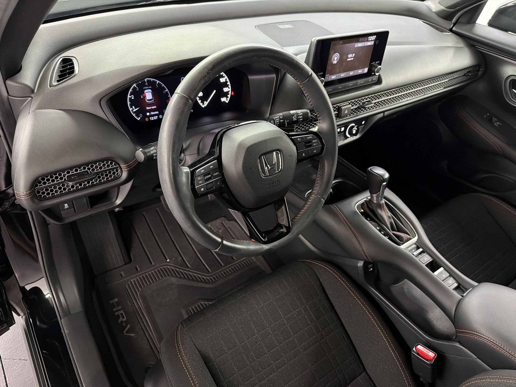 Certified 2024 Honda HR-V Sport image 4