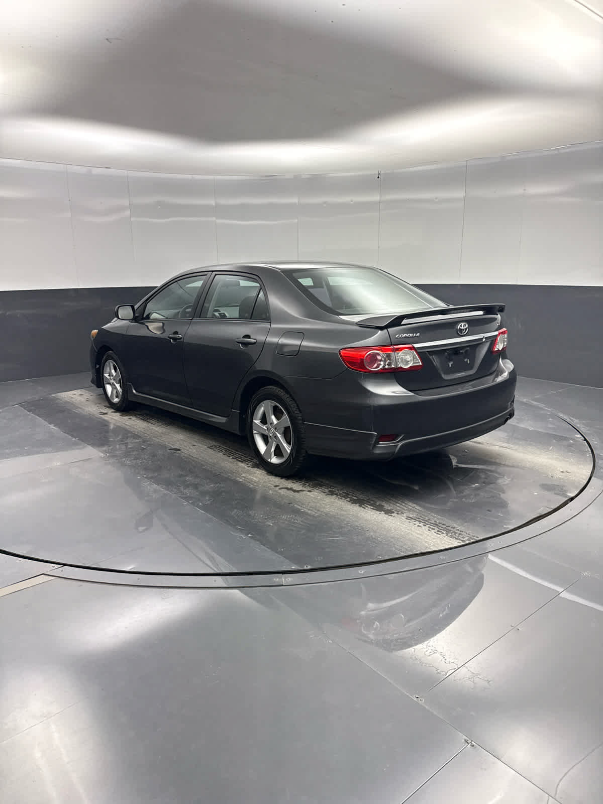 Used 2012 Toyota Corolla S FWD image 25