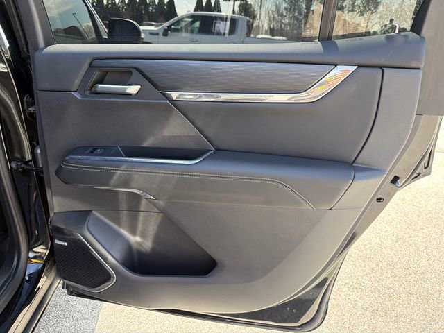 Used 2024 GMC Acadia Elevation w/ Luxury Package image 16