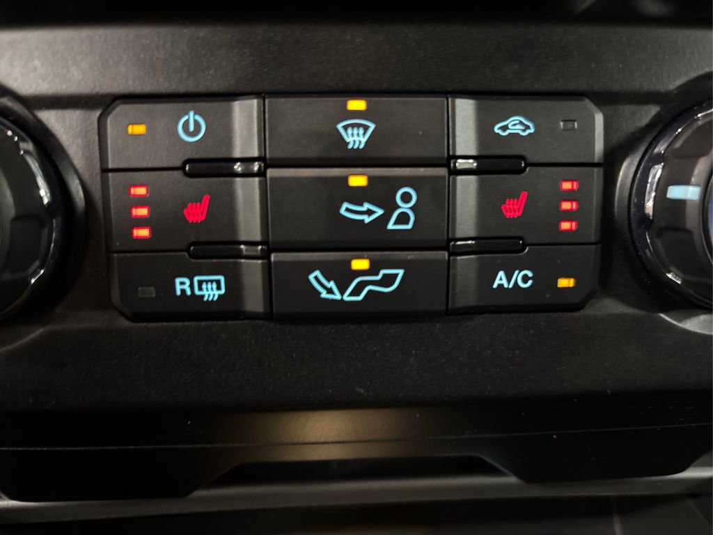 Used 2016 Ford F150 XLT w/ Equipment Group 302A Luxury image 34