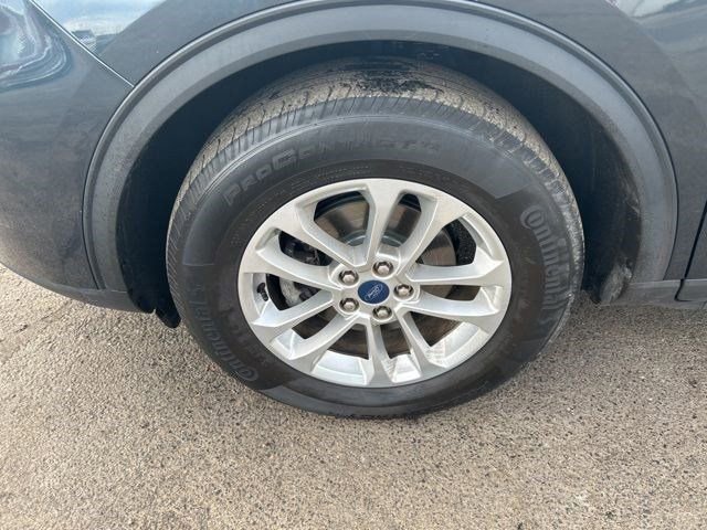 Used 2022 Ford Escape SE w/ Cold Weather Package image 41