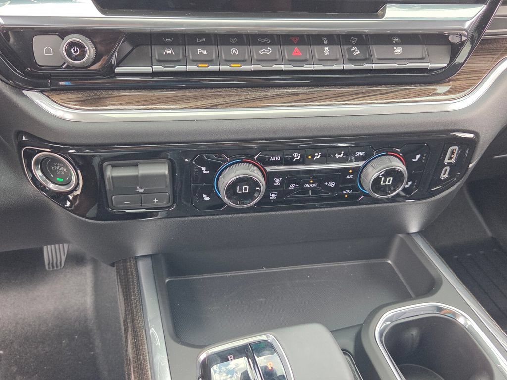 New 2026 Chevrolet Silverado 1500 RST AWD/4WD image 19