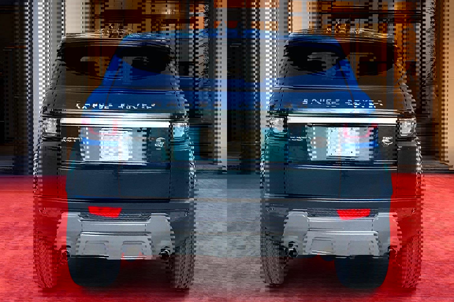 Used 2016 Land Rover Range Rover Evoque HSE image 3