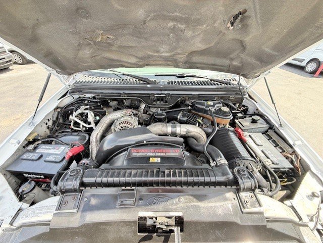 Used 2003 Ford Excursion XLT AWD/4WD image 24