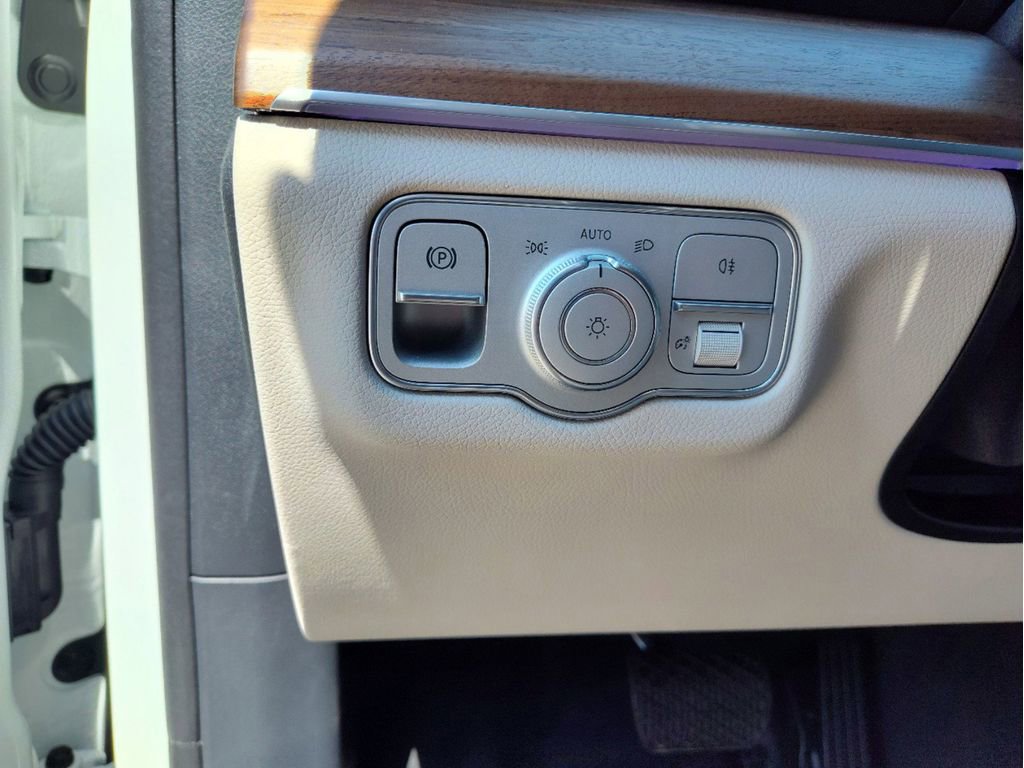 New 2025 Mercedes-Benz GLE 350 4MATIC image 16