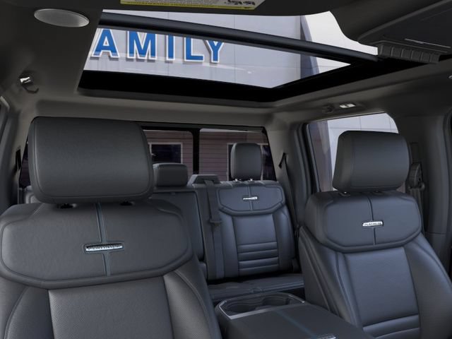 New 2026 Ford F450 Platinum w/ FX4 Off-Road Package AWD/4WD image 22