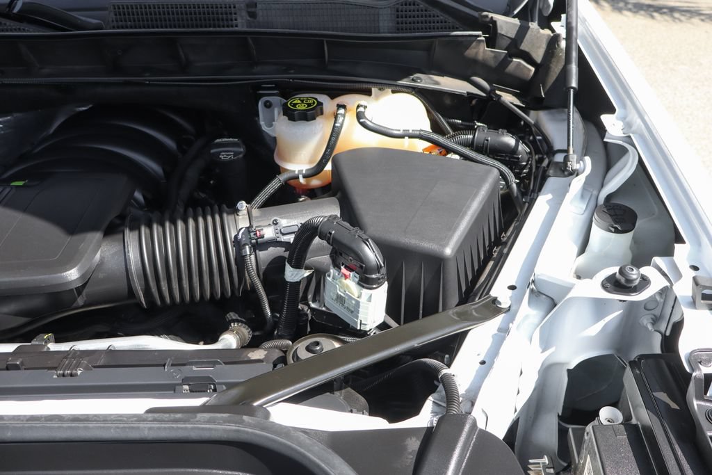 Used 2023 GMC Sierra 1500 AT4 w/ Technology Package AWD/4WD image 16