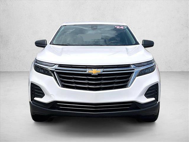 Certified 2024 Chevrolet Equinox LS w/ LS Convenience Package FWD image 3