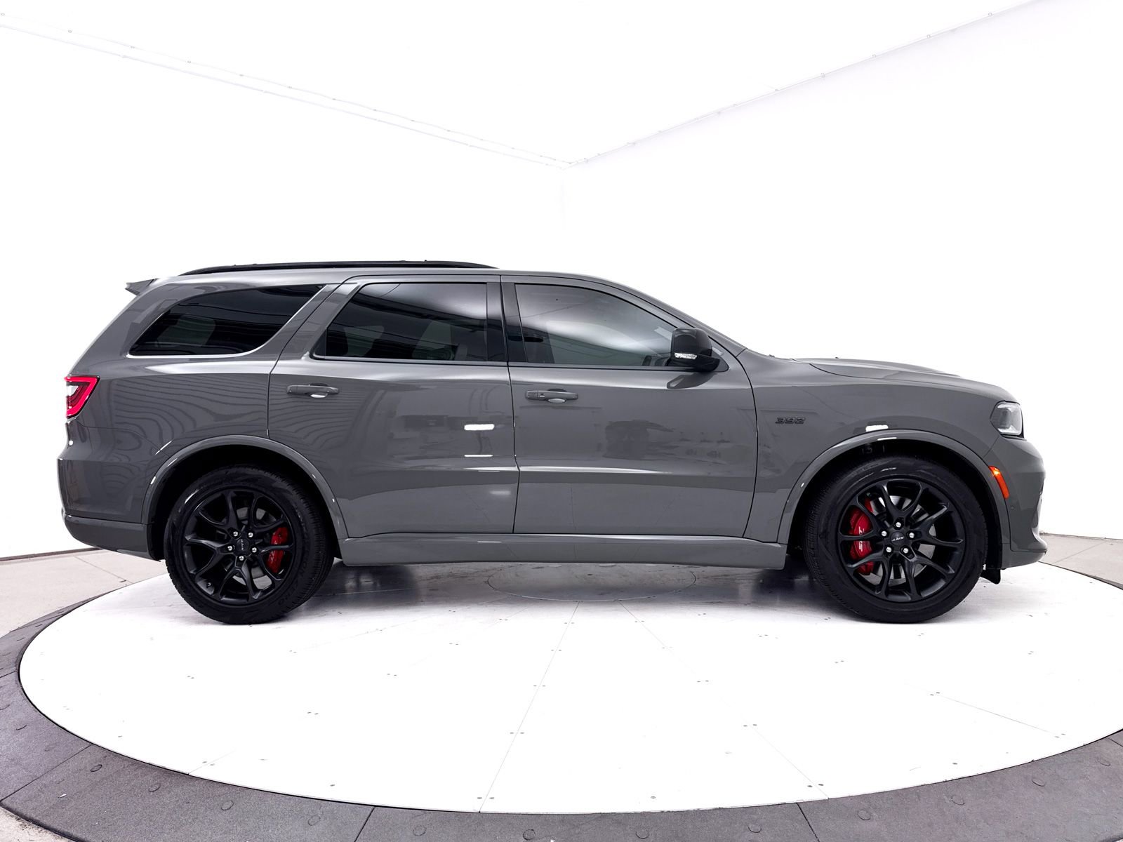 Used 2024 Dodge Durango SRT AWD/4WD image 43