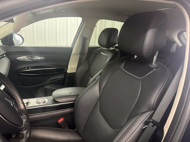 Used 2025 Genesis GV70 2.5T AWD/4WD image 11