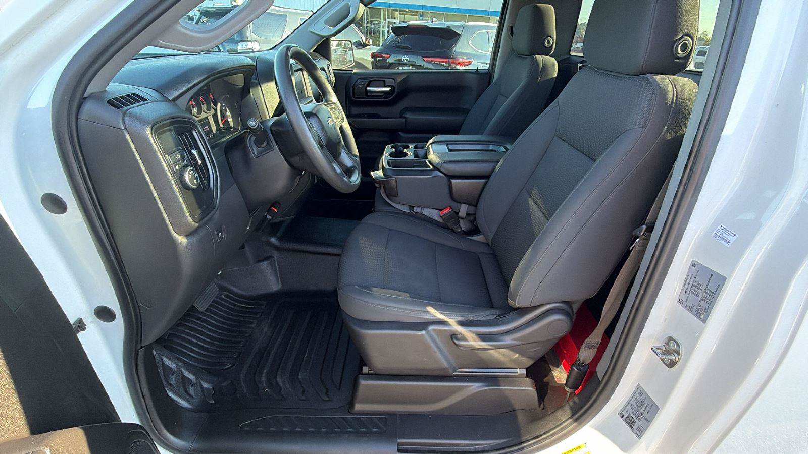 Used 2022 Chevrolet Silverado 1500 W/T RWD image 18