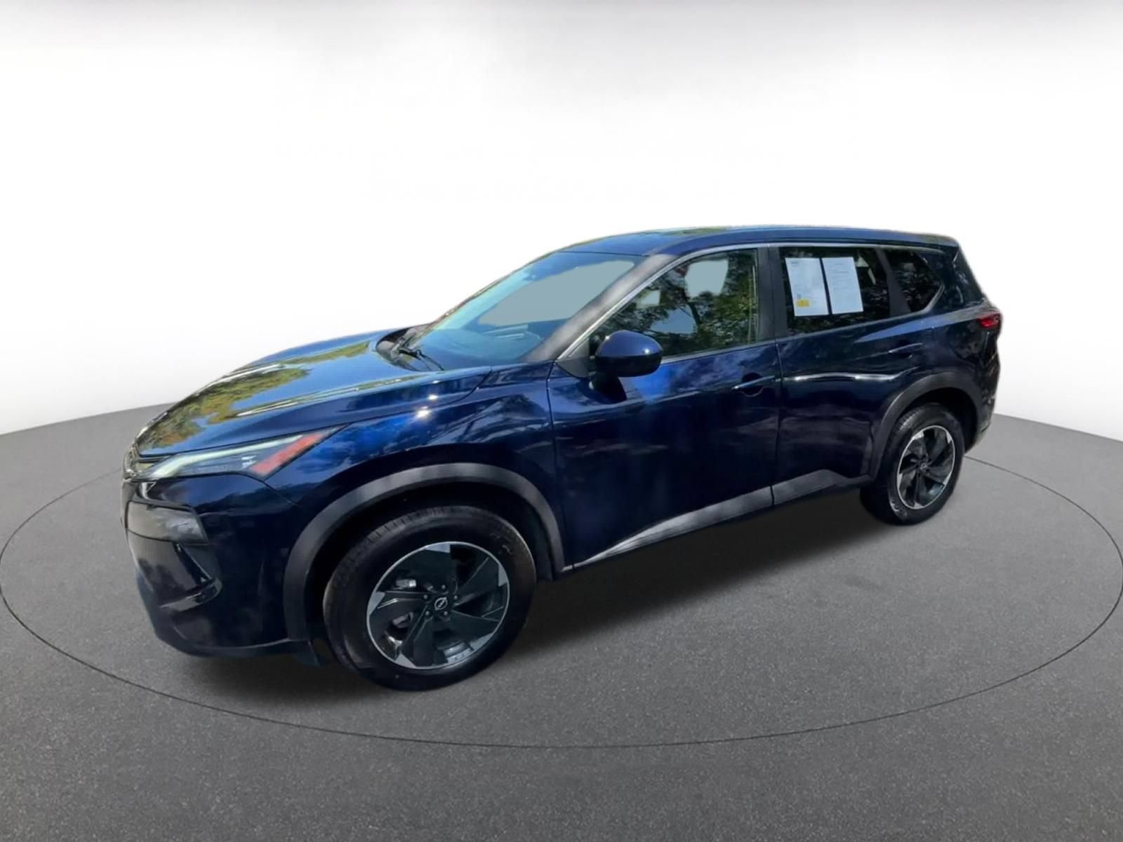 Used 2025 Nissan Rogue SV FWD image 7