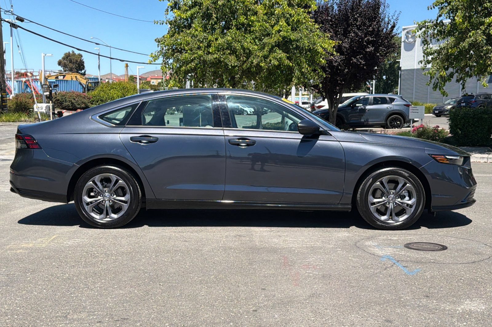 Used 2025 Honda Accord EX-L image 3