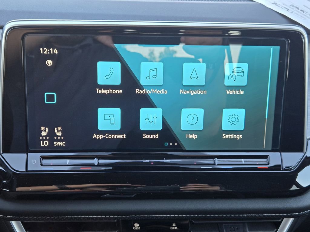 New 2026 Volkswagen Atlas Cross Sport SE FWD image 14
