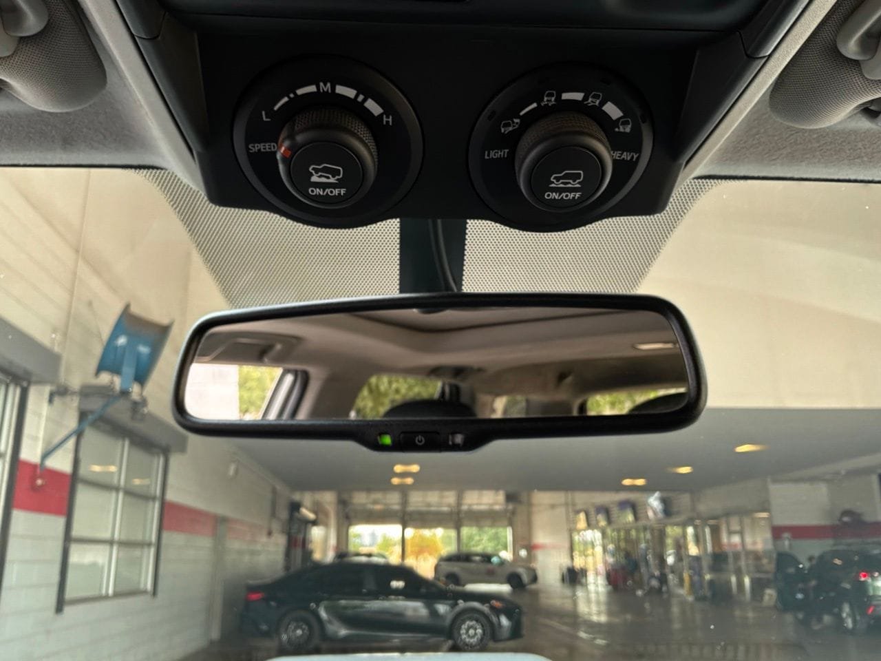 Used 2015 Toyota 4Runner Trail Premium AWD/4WD image 19