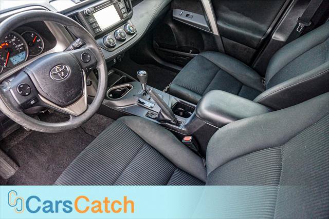 Used 2016 Toyota RAV4 LE FWD image 17