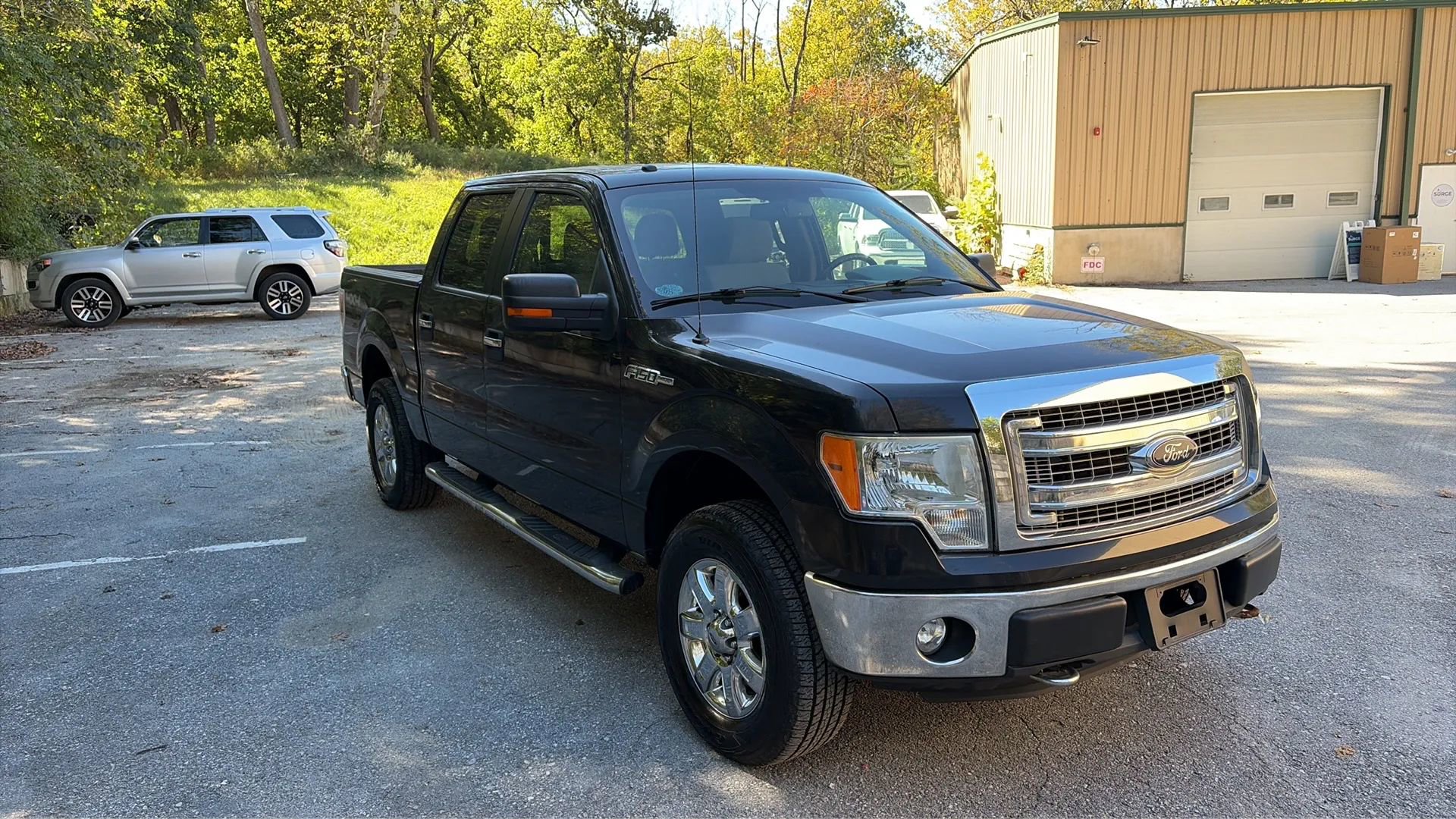 Used 2013 Ford F150 XLT w/ Luxury Equipment Group image 21