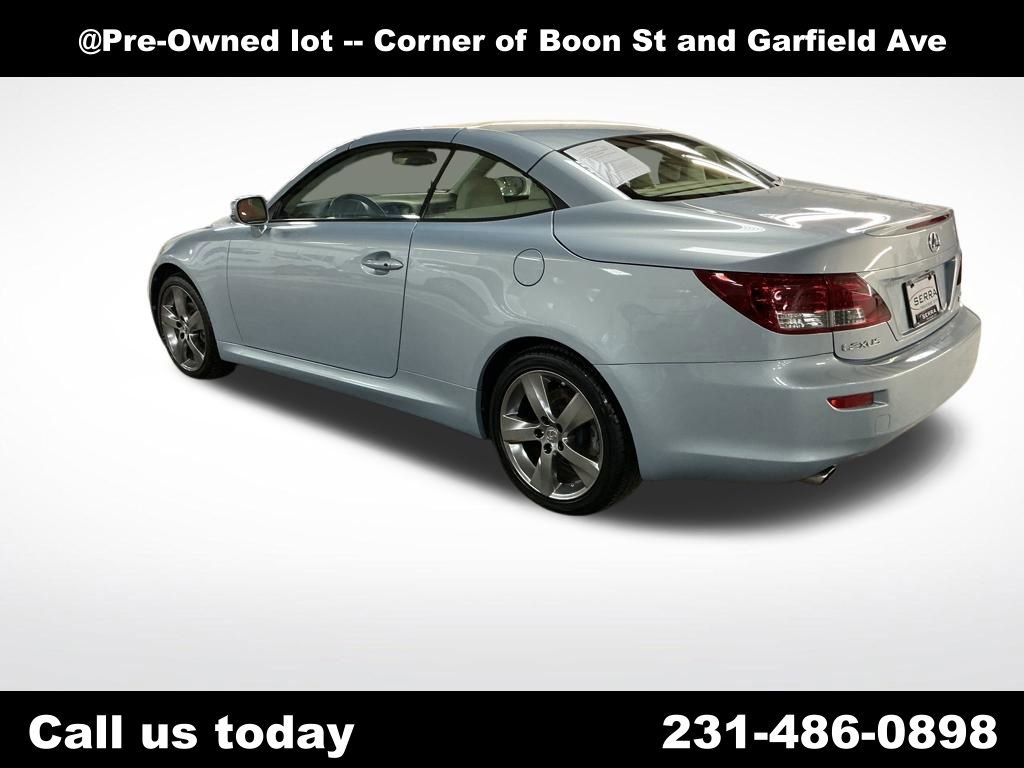 Used 2010 Lexus IS 250C image 3