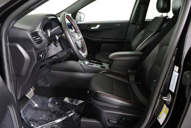 Used 2024 Ford Escape ST-Line w/ Tech Pack #1 image 27