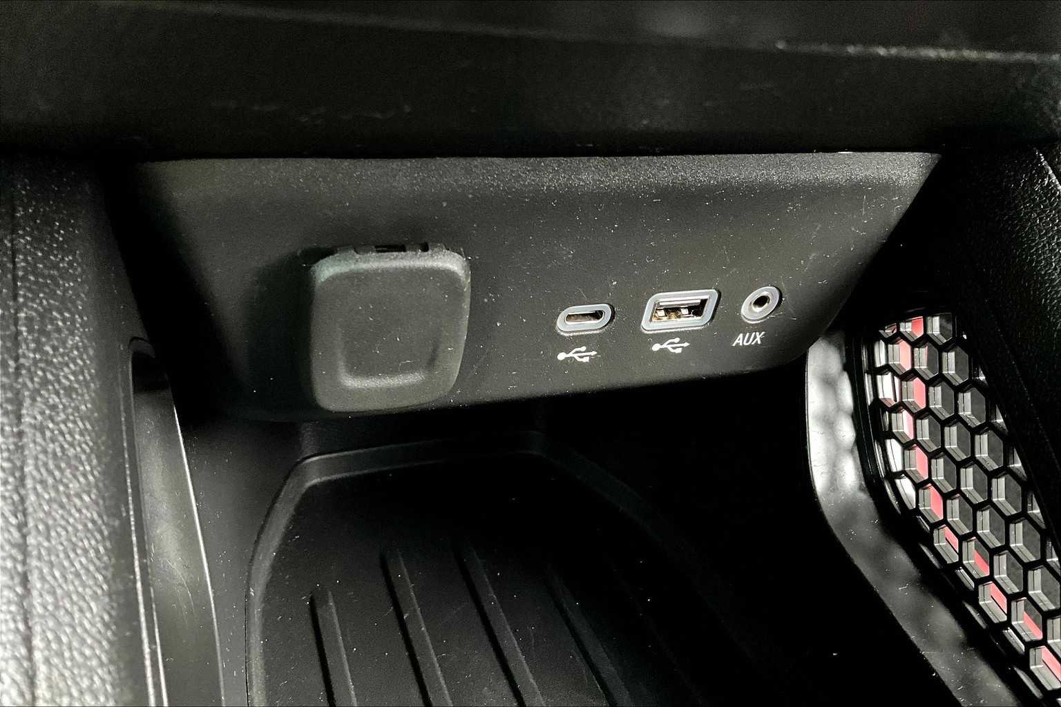 Used 2023 Chevrolet TrailBlazer RS w/ Convenience Package image 69