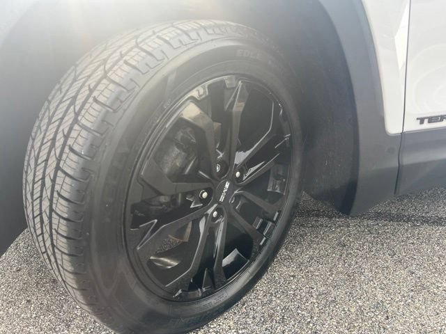 Used 2021 GMC Terrain SLE w/ Driver Convenience Package FWD image 49